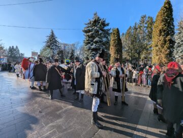 Suceava a găzduit și anul acesta cel mai mare festival de datini și obiceiuri de iarnă din țară, urmărit de mii de suceveni și turiști