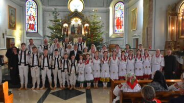 Colinde vechi, rar întâlnite, interpretate la Festivalul Bucovinean al Colindelor