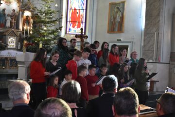 Colinde vechi, rar întâlnite, interpretate la Festivalul Bucovinean al Colindelor