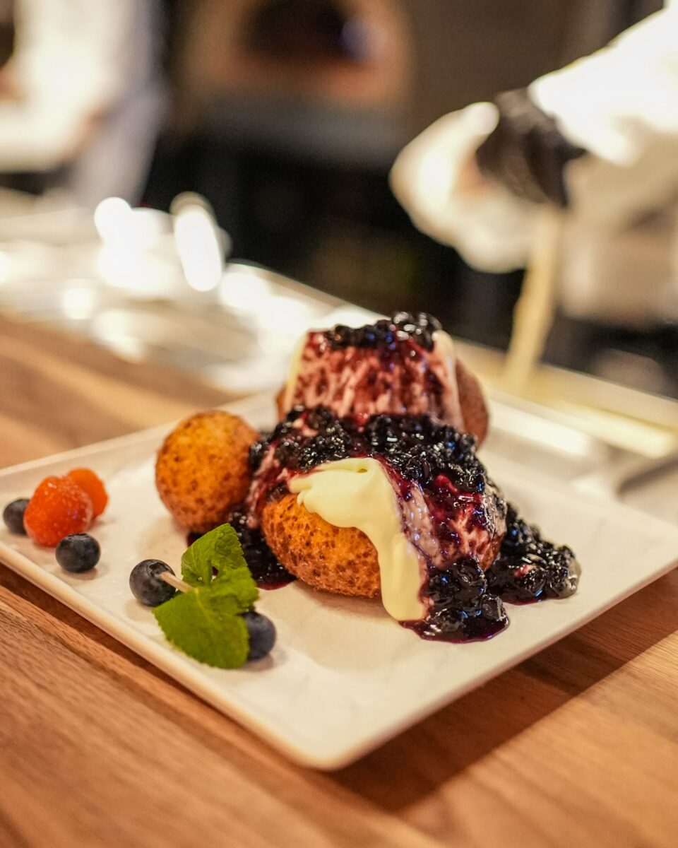 Restaurantul Bucovina și Cămara Bucovinei, redeschise în centrul municipiului Câmpulung Moldovenesc