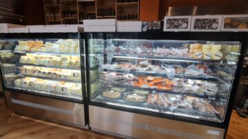 Restaurantul Bucovina și Cămara Bucovinei, redeschise în centrul municipiului Câmpulung Moldovenesc