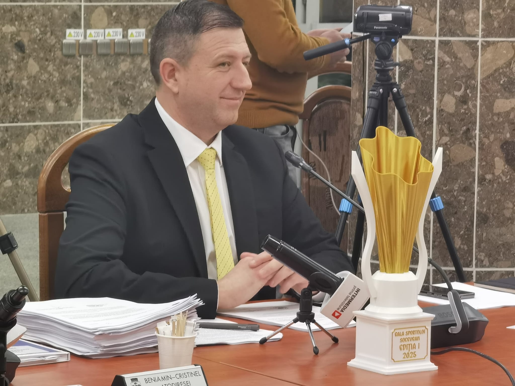 Gală de premiere a celor cu rezultate deosebite în învățământ, la Suceava, de anul viitor