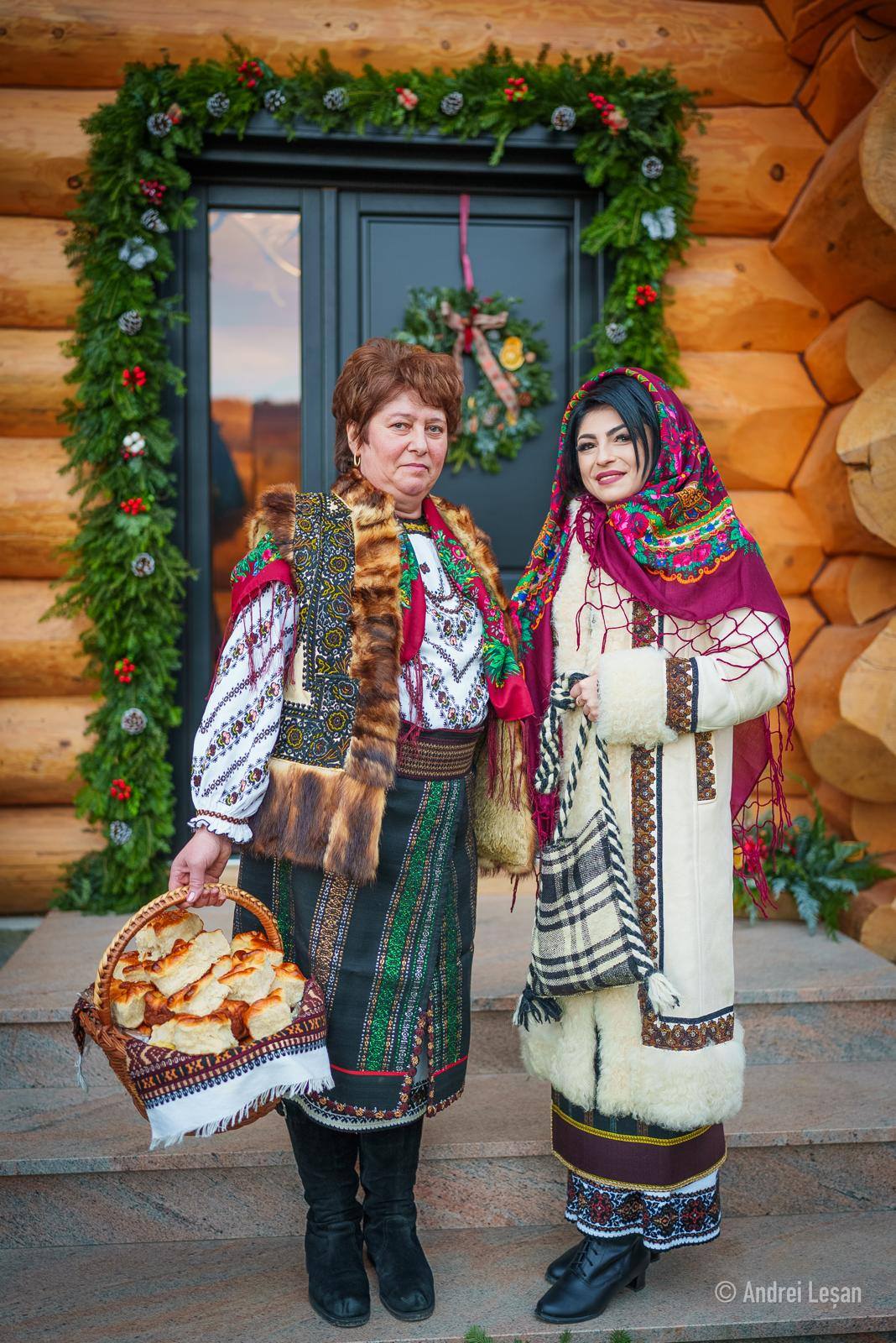 Colaj de Anul Nou, cu Mihaela Florea și Grupul vocal „Flori din Bucovina”