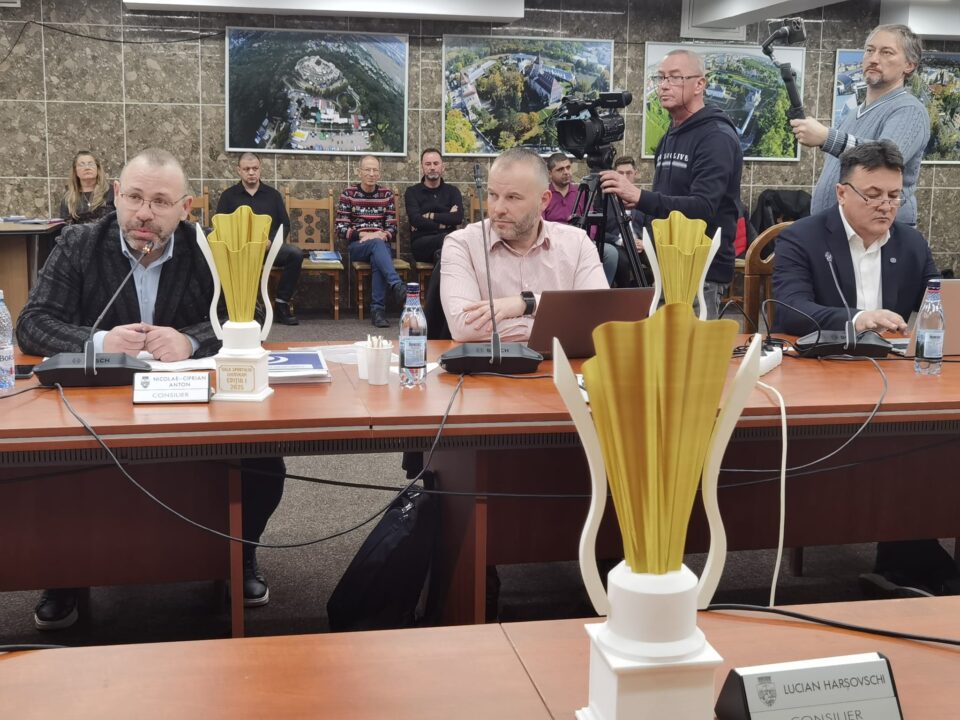 Gală de premiere a celor cu rezultate deosebite în învățământ, la Suceava, de anul viitor