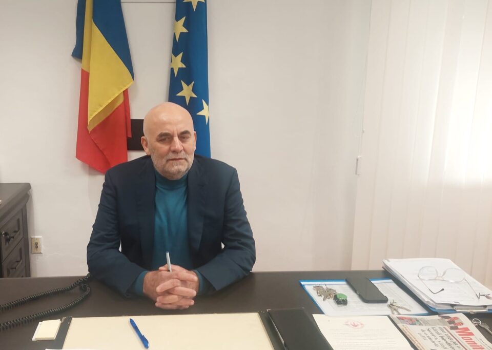 „Să fie un an în care speranțele prind contur” este urarea primarului Vasile Rîmbu pentru suceveni