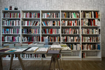 „Cum sunt astăzi librăriile?”