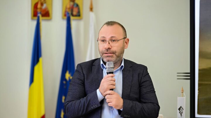 Ajustări în calendarul simulărilor examenelor naționale din această lună Ajustări în calendarul simulărilor examenelor naționale din această lună