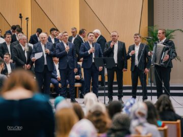 Reuniune istorică a comunității penticostale din Vicovu de Sus, după aproape 50 de ani, în una dintre cele mai mari biserici din Europa