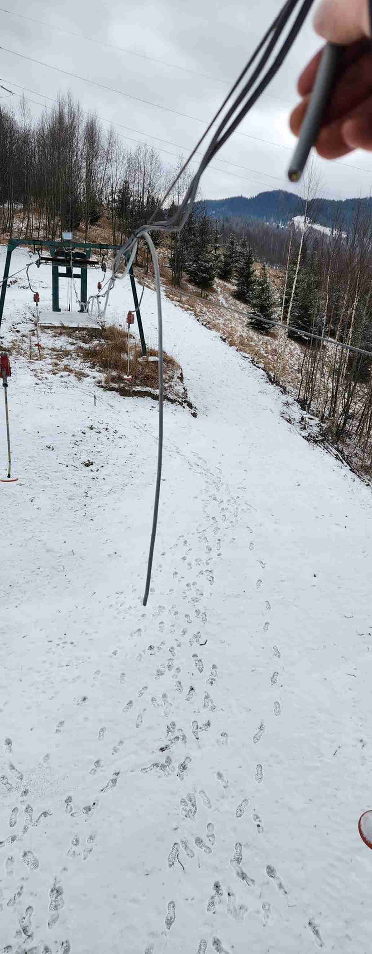 Instalația de teleschi de la pârtia Bucovina din Câmpulung Moldovenesc a fost vandalizată