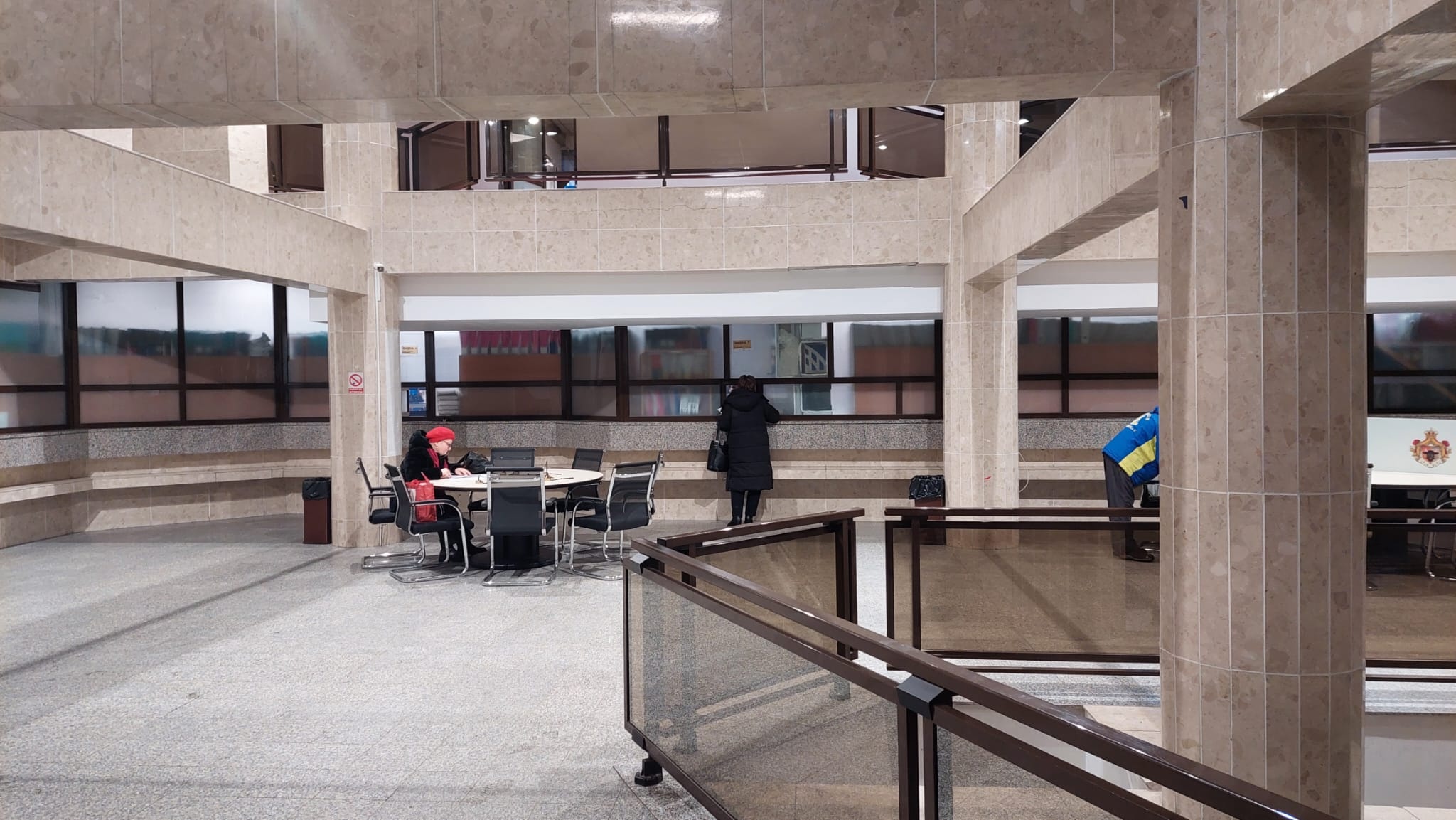 Prezență modestă la Primăria Suceava, în prima zi de plată a taxelor și impozitelor locale