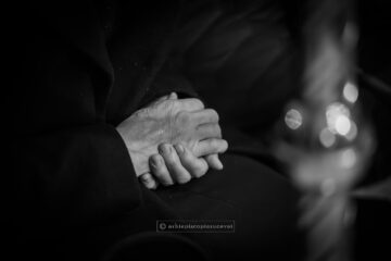 Unitate în rugăciune și solidaritate pentru familia părintelui Ioan Cozma