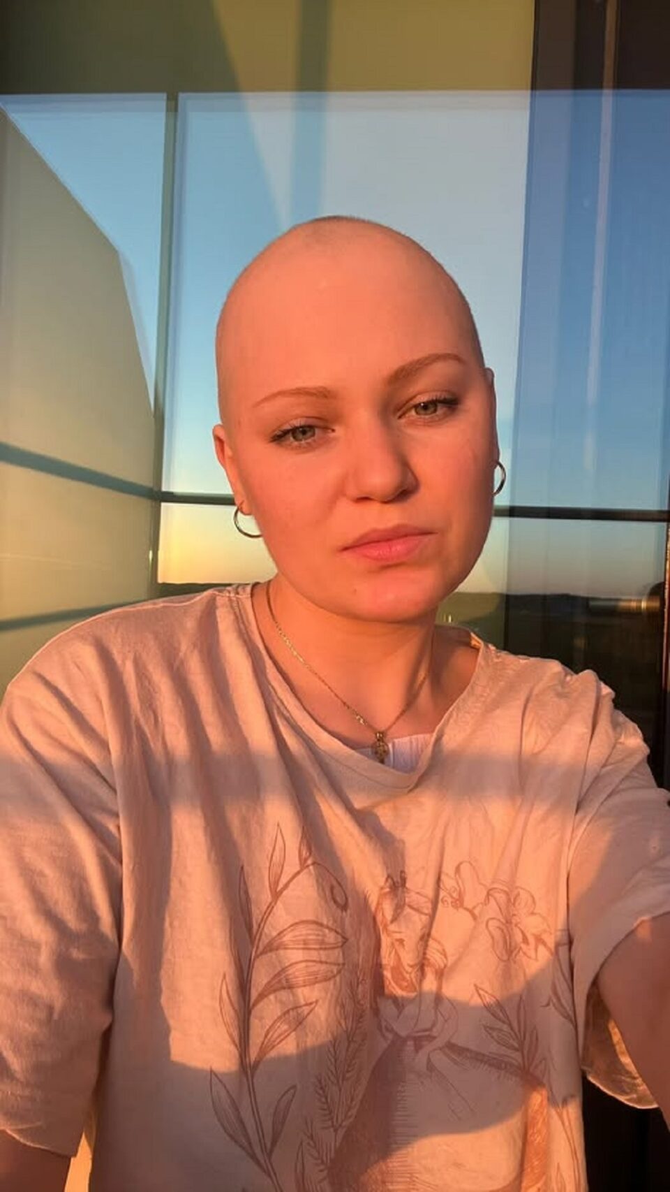 Pr. Alexandru Lungu și Dani Cek au lansat cea mai mare campanie umanitară din țară: 2,3 milioane de dolari pentru o tânără din Fălticeni bolnavă de cancer