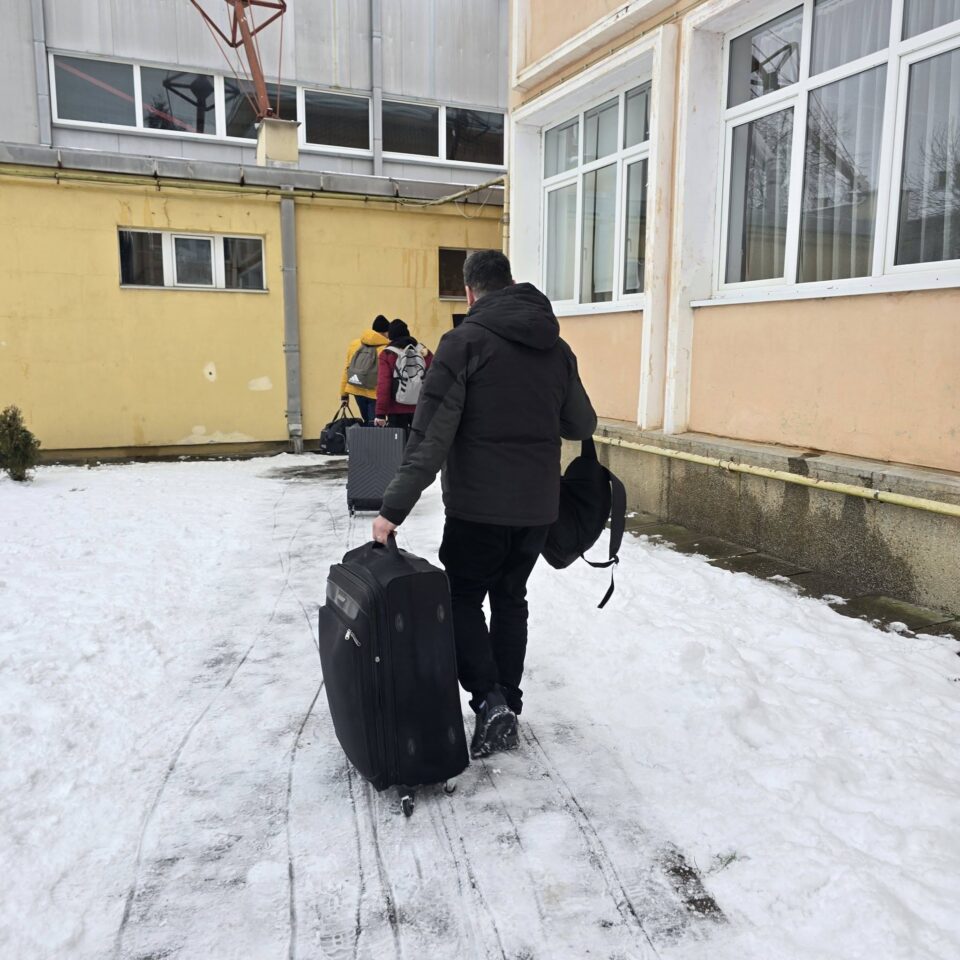 Un autocar plin cu suceveni care mergeau la muncă în Germania a ars violent: ”Dumnezeu a fost cu noi”