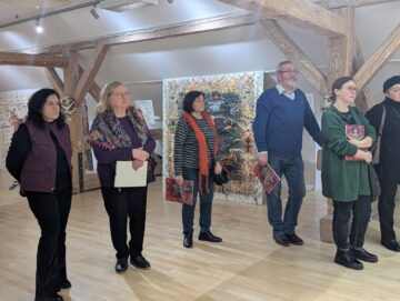 „Amprenta” pictorului și restauratorului Dinu Săvescu, pe simezele Muzeului de Istorie Suceava