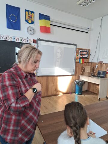 Eminescu în sufletul copiilor – activități culturale-omagiale la Liceul Teoretic „Iorgu Vârnav Liteanu”