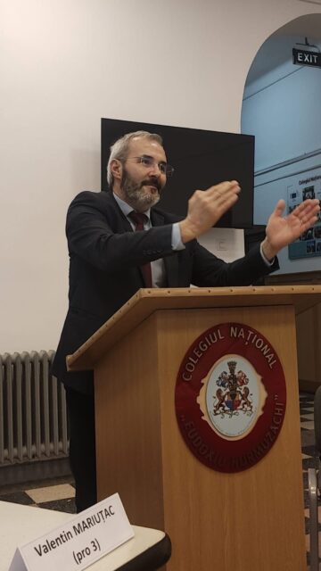 Omagiu adus culturii naționale la Colegiul Național „Eudoxiu Hurmuzachi”