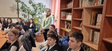 Activități dedicate poetului național, la Colegiul „Mihai Eminescu”, desfășurate în colaborare cu biblioteca școlii