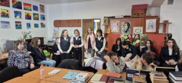 Activități dedicate poetului național, la Colegiul „Mihai Eminescu”, desfășurate în colaborare cu biblioteca școlii