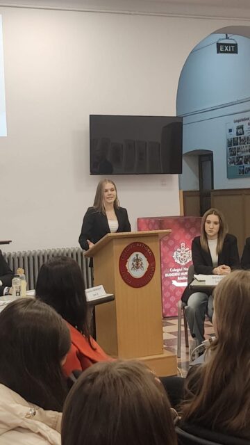 Omagiu adus culturii naționale la Colegiul Național „Eudoxiu Hurmuzachi”