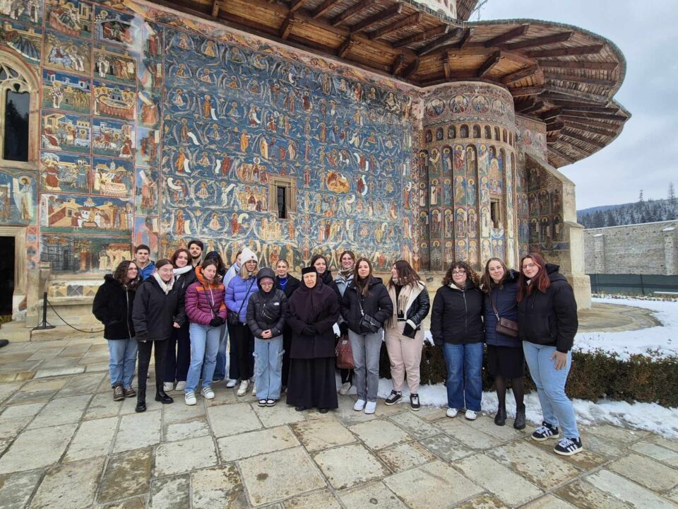 Studenţi francezi, în stagii de practică pedagogică la Suceava