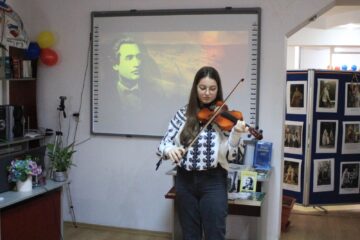 Spectacolul “Mihai Eminescu – de la muzica poeziei la poezia muzicii”, la Colegiul Tehnic “Mihai Băcescu”