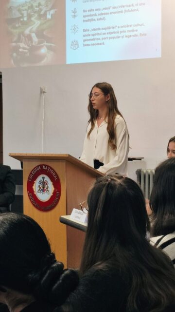 Omagiu adus culturii naționale la Colegiul Național „Eudoxiu Hurmuzachi”