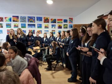 Activități dedicate poetului național, la Colegiul „Mihai Eminescu”, desfășurate în colaborare cu biblioteca școlii