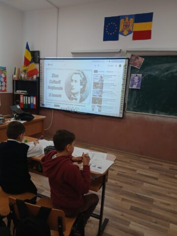 Eminescu în sufletul copiilor – activități culturale-omagiale la Liceul Teoretic „Iorgu Vârnav Liteanu”