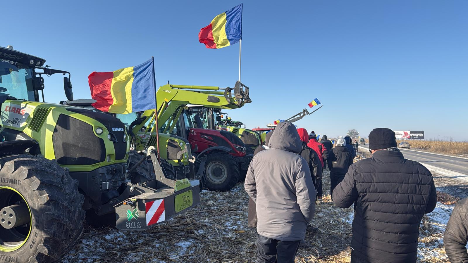 Fermieri din județul Suceava au început un protest la marginea E 85