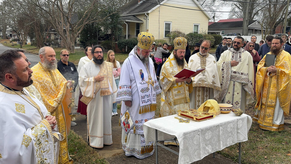 Diaspora românească din Carolina de Sud, în sărbătoare: târnosirea bisericii „Sfântul Grigorie Teologul”