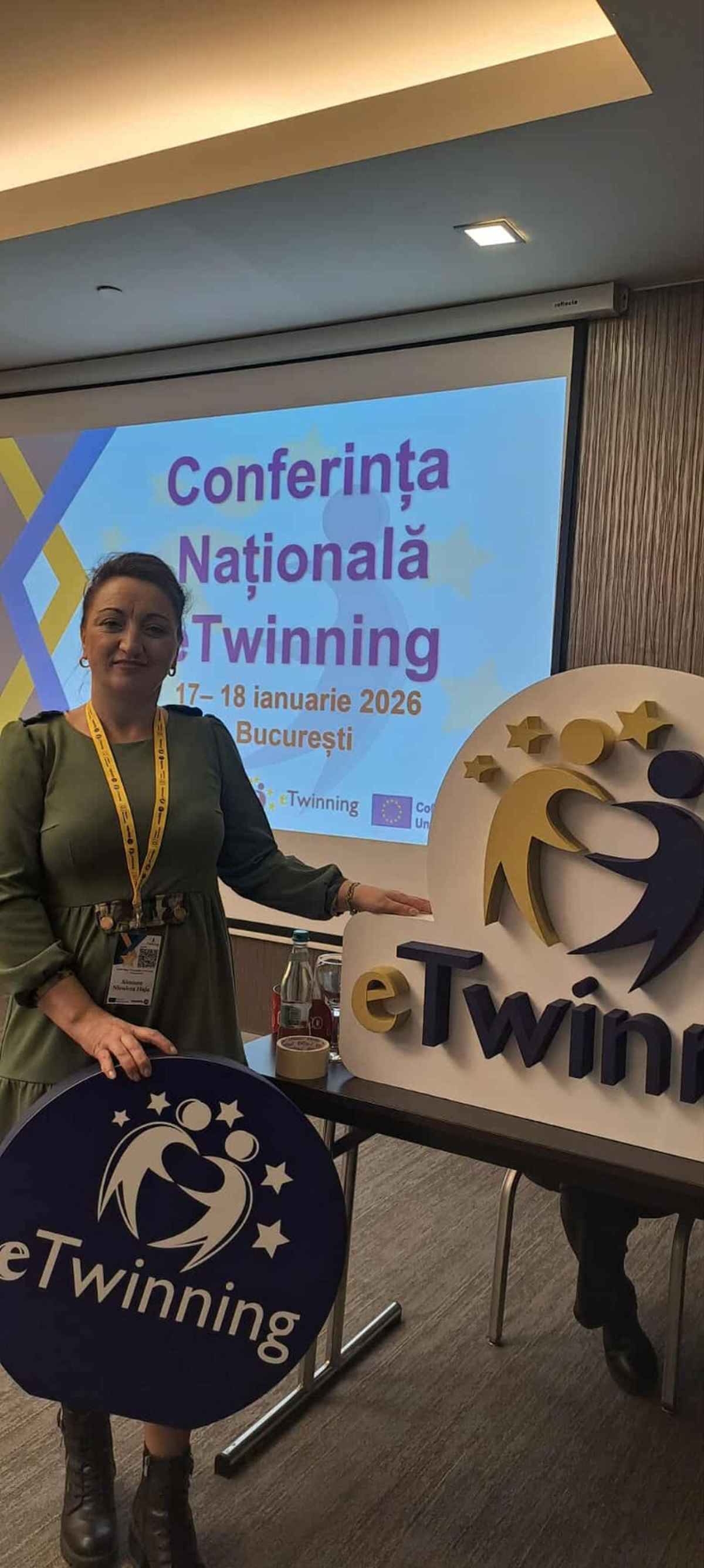 Elevii din Dorna Candrenilor, ambasadori ai valorilor europene, recompensați cu Premiul I la București