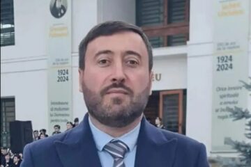 Primarul din Horodnic de Sus, Valentin Luță, le cere parlamentarilor suceveni să spună public ce opinie au despre inițiativa legislativă pentru legalizarea prostituției