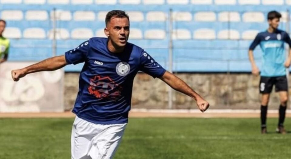 Cornel Căinari jonglează cu grație între fotbal și militărie