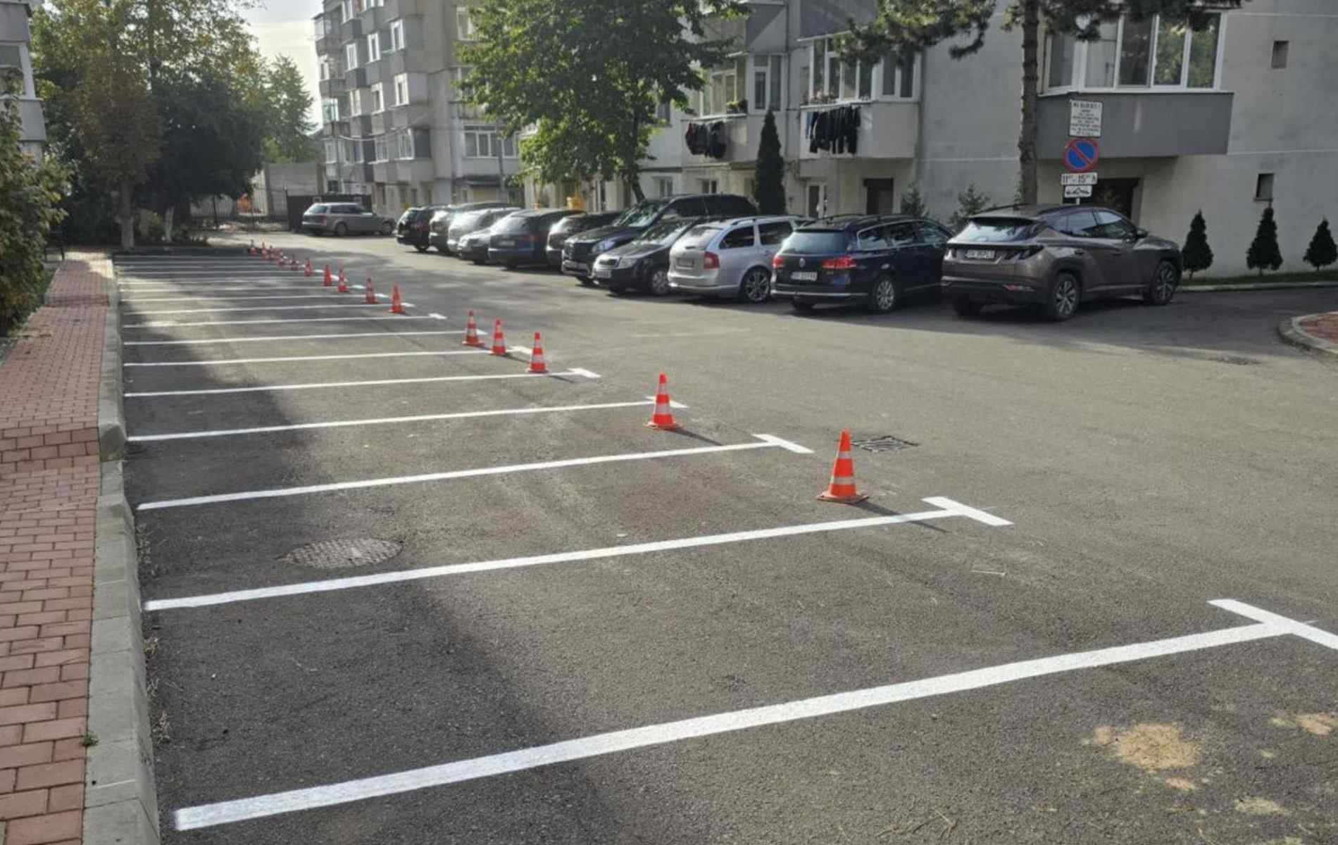 Parcări de domiciliu de pe strada Păcii