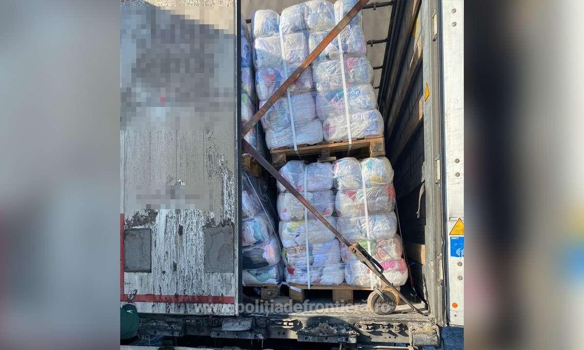 Peste 16 tone de deșeuri textile, interzise pe teritoriul României