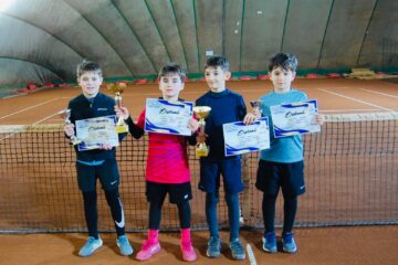 Micii tenismeni din zona Moldovei s-au întrecut la Cupa Simba Invest