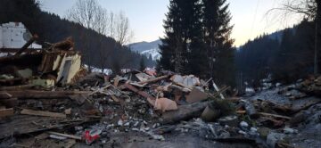 O familie cu mai mulți copii din satul Ciumârna și-a pierdut recent casa și toată agoniseala în urma unui incendiu