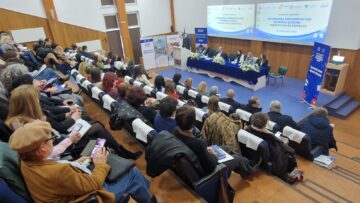 Specialiștii în educație discută soluții pentru integrarea elevilor cu cerințe speciale în școala de masă