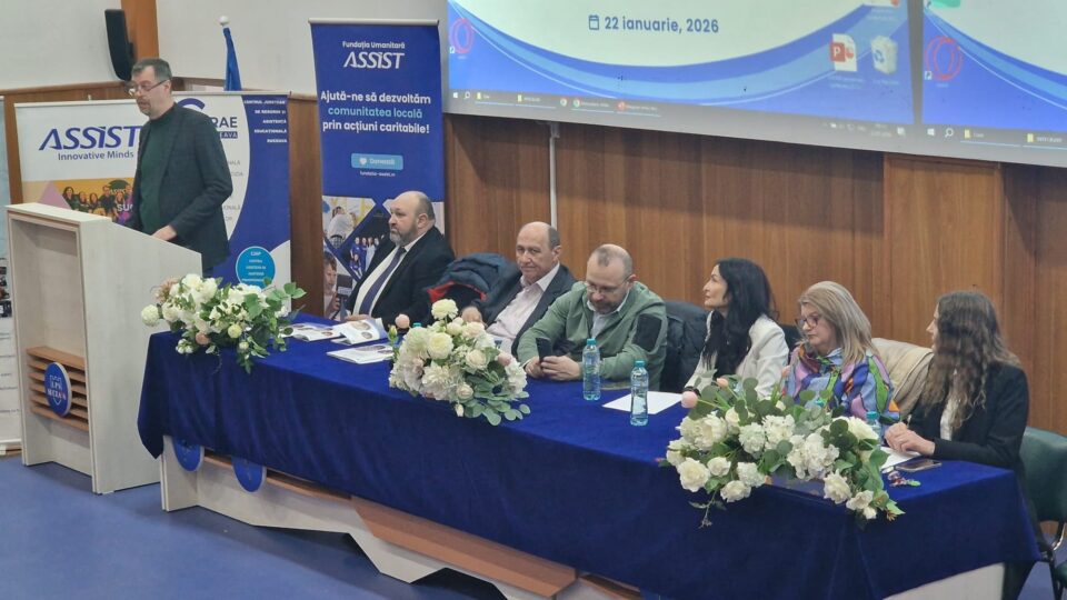 Specialiștii în educație discută soluții pentru integrarea elevilor cu cerințe speciale în școala de masă