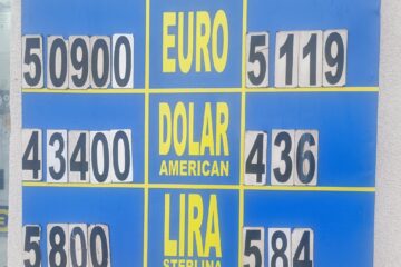 Cursul valutar curge implacabil: un euro se poate cumpăra acum cu peste 5,11 lei Cursul valutar curge implacabil: un euro se poate cumpăra acum cu peste 5,11 lei