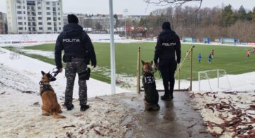 Elevii din trei școli din municipiul Suceava, vizați de controale ale polițiștilor