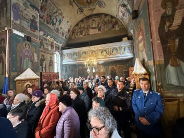 Prefectul de Suceava, Traian Andronachi, a sărbătorit Ziua Unirii împreună cu comunitatea din Broșteni