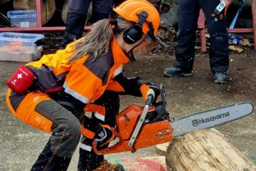 Elevă Colegiului Silvic, sportivă de performanță, spre rezultate mondiale în mânuirea drujbei, cepuire și doborâre Elevă Colegiului Silvic, sportivă de performanță, spre rezultate mondiale în mânuirea drujbei, cepuire și doborâre