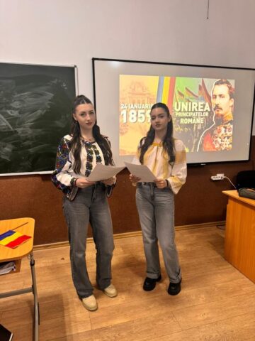 Ziua Unirii Principatelor Române, celebrată de elevi și profesori ai Colegiului „E. Hurmuzachi” Rădăuți