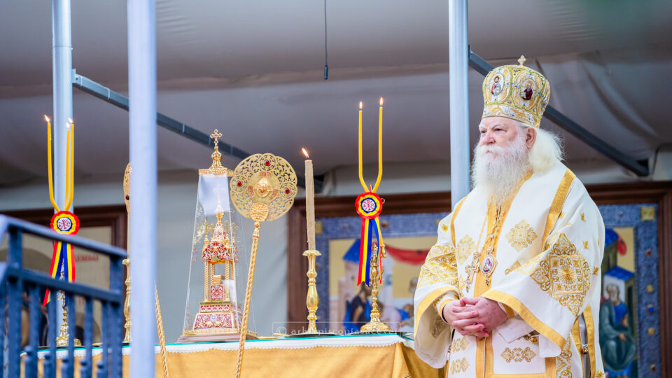 Decalog la Duminica a XXXII-a după Pogorârea Duhului Sfânt (a lui Zaheu) Decalog la Duminica a XXXII-a după Pogorârea Duhului Sfânt (a lui Zaheu)