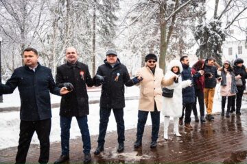 Ziua Unirii Principatelor Române, celebrată de elevi și profesori ai Colegiului „E. Hurmuzachi” Rădăuți