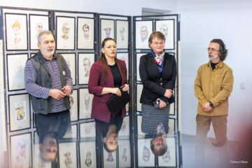 Vernisajul expoziției „Celor mari, celor mici le e drag tuturor în lumea actorilor” Vernisajul expoziției „Celor mari, celor mici le e drag tuturor în lumea actorilor”