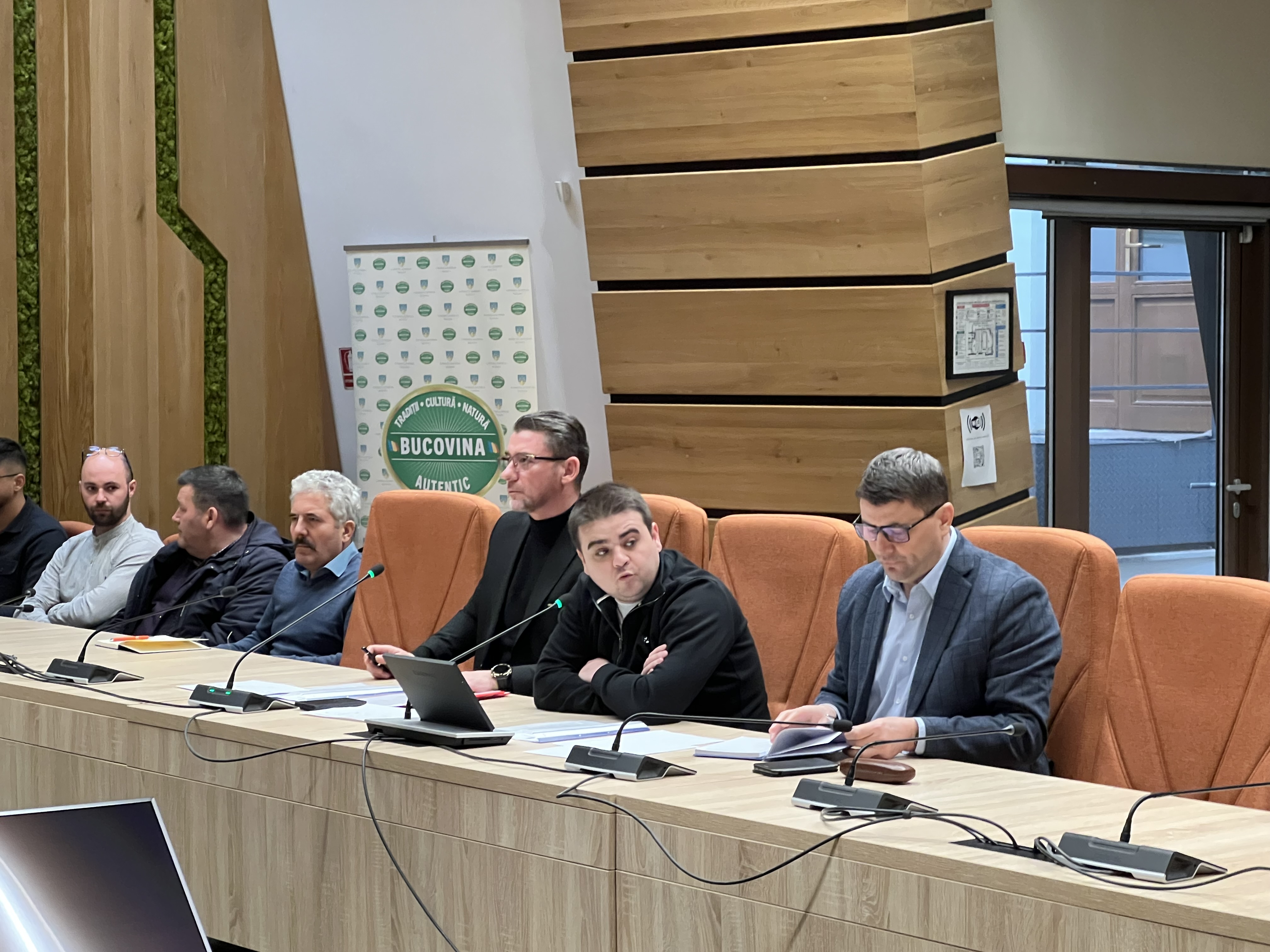 Fermierii suceveni au decis să pună capăt protestului pe care l-au inițiat în urmă cu o săptămână