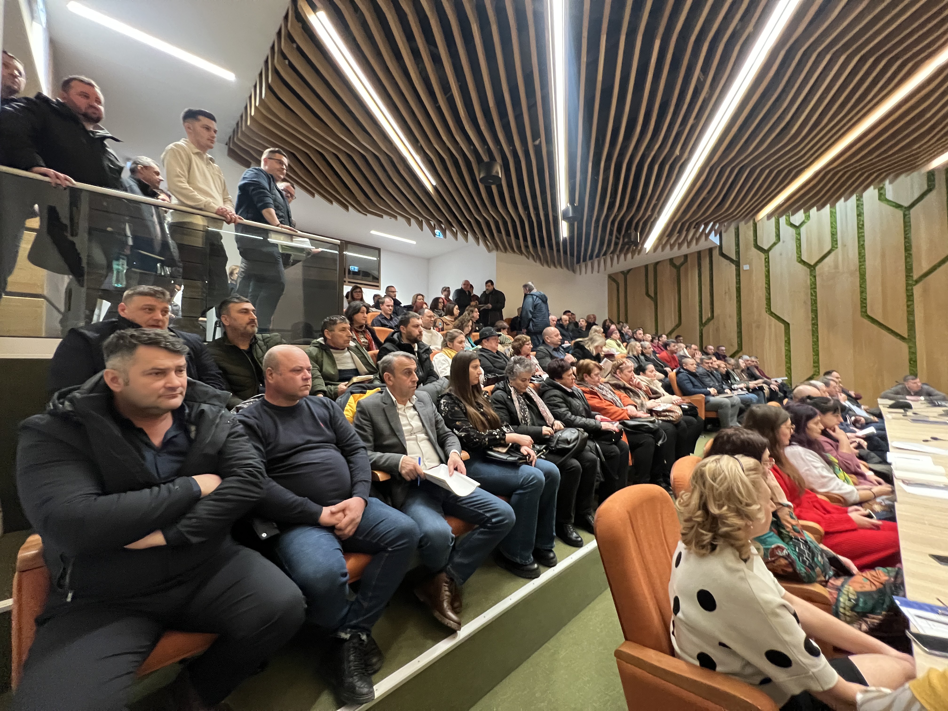 Fermierii suceveni au decis să pună capăt protestului pe care l-au inițiat în urmă cu o săptămână