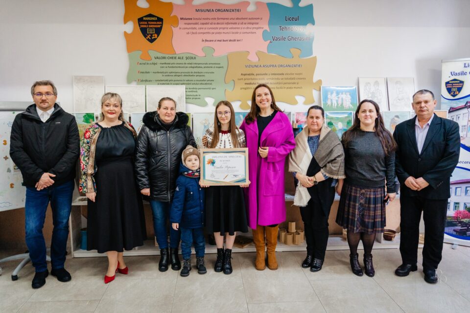 „Lumea satului” văzută prin ochii elevei Emilia Popescu, de la Marginea „Lumea satului” văzută prin ochii elevei Emilia Popescu, de la Marginea